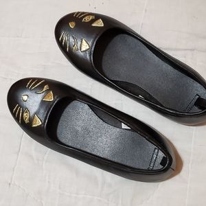 Girls black flats